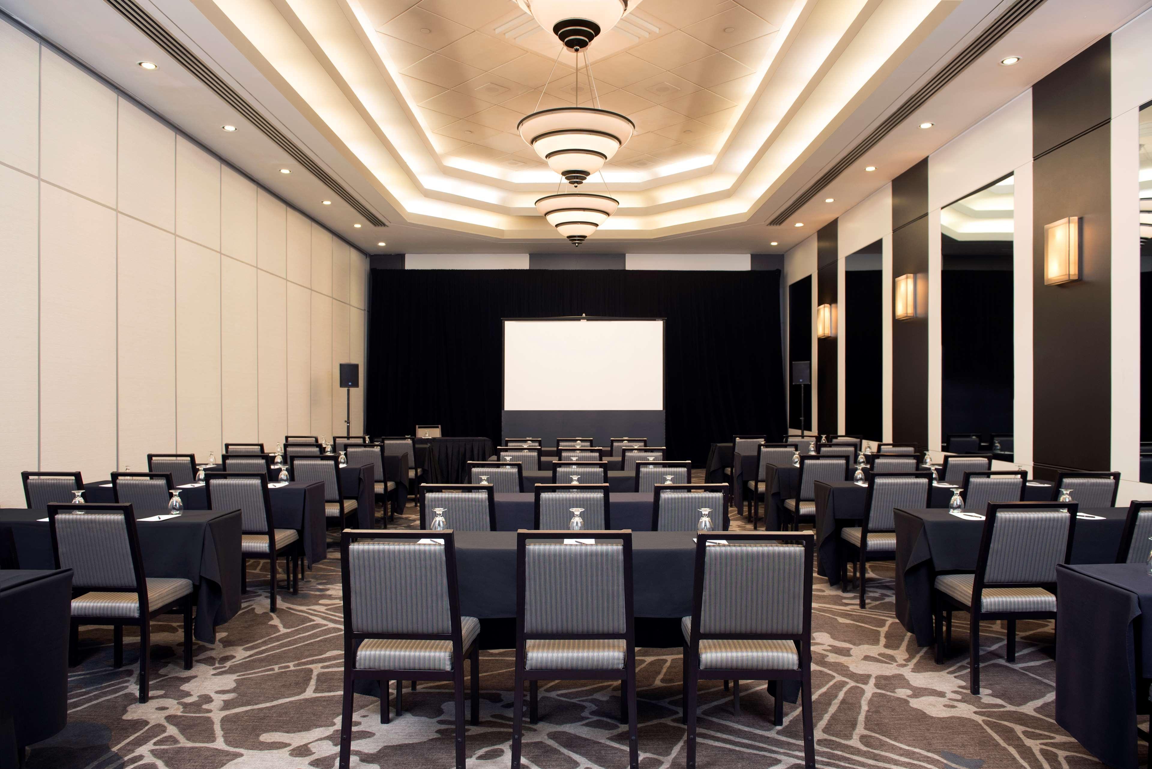 Hilton Suites Toronto-Markham Conference Centre & Spa Kültér fotó